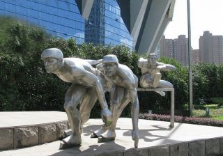 怎樣避免城市不銹鋼雕塑創(chuàng)意淺?。? /></figure>
                                    <figcaption class=