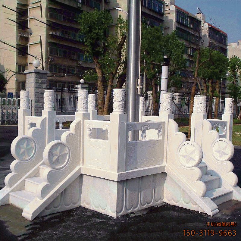 學(xué)校國旗旗臺(tái)_大理石廣場景區(qū)三門旗臺(tái)雕塑