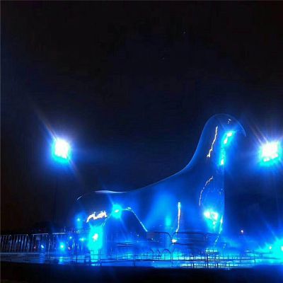 廣場(chǎng)公園創(chuàng)意夜景照明工藝鐵藝鴿子雕塑