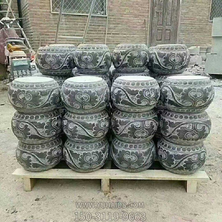 青石柱墩，寺廟柱子底部用的石墩子雕塑