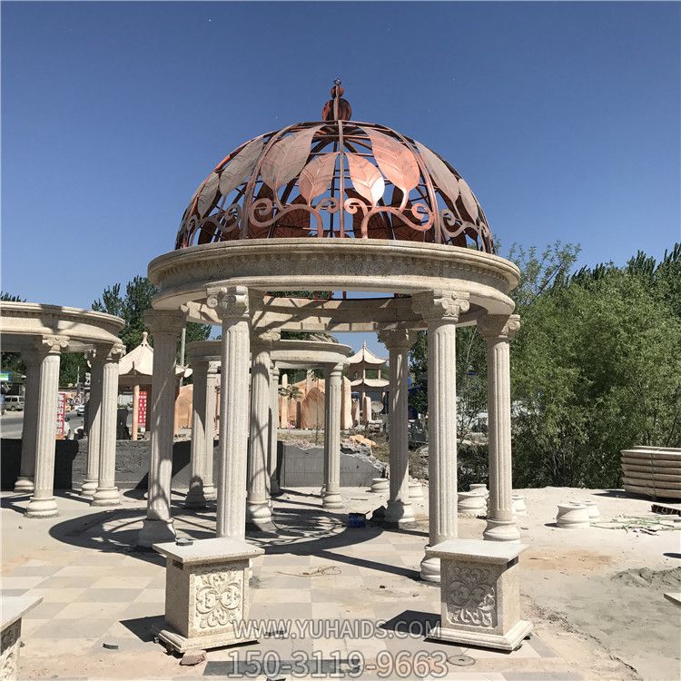 歐式羅馬柱鐵藝樹葉圓頂別墅花園北方?jīng)鐾さ袼?>
                                <h2>歐式羅馬柱鐵藝樹葉圓頂別墅花園北方?jīng)鐾さ袼?參數(shù)說明</h2>
                                                                        <table>
                                      <tr>
                                        <th>產(chǎn)品標題</th>
                                        <td>歐式羅馬柱鐵藝樹葉圓頂別墅花園北方?jīng)鐾さ袼?/td>
                                      </tr>
                                      <tr>
                                        <th>發(fā)布時間</th>
                                        <td>2023-06-07 10:40</td>
                                      </tr>
                                      <tr>
                                        <th>價格</th>
                                        <td><span>電話咨詢</td>
                                      </tr>
                                                                              <tr>
                                          <th>雕刻內(nèi)容</th>
                                          <td>涼亭、馬</td>
                                        </tr>
                                                                          </table>
                                <h2>歐式羅馬柱鐵藝樹葉圓頂別墅花園北方?jīng)鐾さ袼?詳細說明</h2>
                                <p>玉海雕塑是一家綜合性的雕塑公司，擁有多款歐式羅馬柱鐵藝樹葉圓頂別墅花園北方?jīng)鐾さ袼苣Ｐ?，可加工定制多種歐式羅馬柱鐵藝樹葉圓頂別墅花園北方?jīng)鐾さ袼?，支持材質(zhì)、樣式、風格、尺寸大小等方面的調(diào)整修改定制。我們所加工制作的歐式羅馬柱鐵藝樹葉圓頂別墅花園北方?jīng)鐾さ袼苜|(zhì)優(yōu)價廉，遍布全國多個省市地區(qū)，想要了解更多案例圖片，請電話或微信咨詢。材質(zhì)、大小、樣式等都可以按需定制，還可根據(jù)您提供給的歐式羅馬柱鐵藝樹葉圓頂別墅花園北方?jīng)鐾さ袼軜訄D進行制作！如有相關(guān)需求，歡迎致電（微信同號）：<span>150-3119-9663</span></p>
                                                                <div   class=