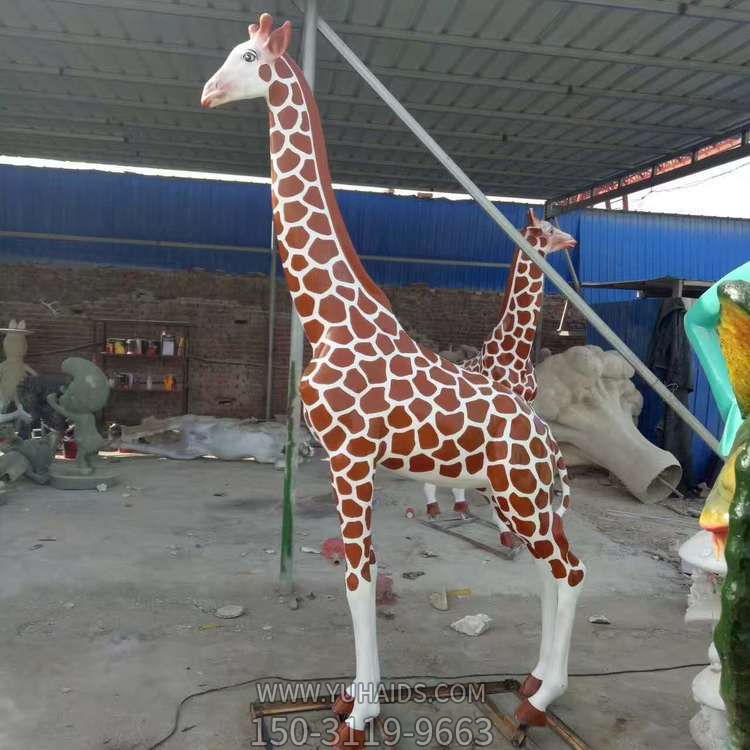 長頸鹿雕塑 公園動(dòng)物園玻璃鋼彩繪大型仿真動(dòng)物景觀