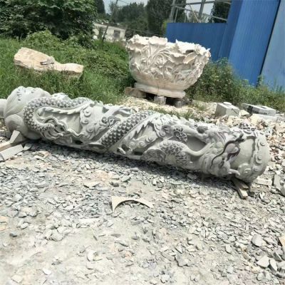 青石龍柱，高浮雕龍紋柱子