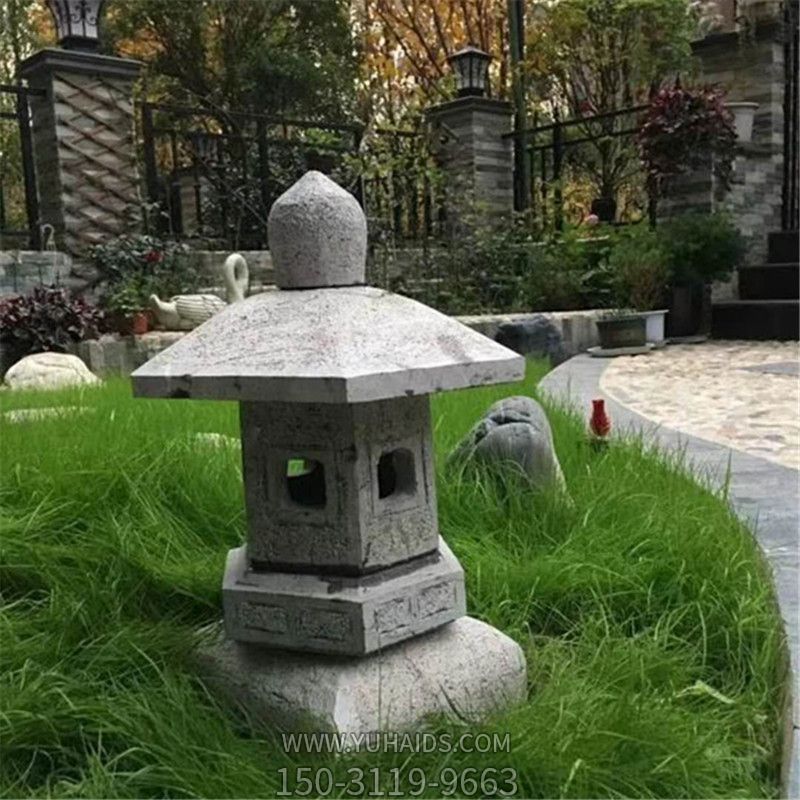 石燈籠日式庭院院草坪酒店地?zé)羰袷療魯[件雕塑