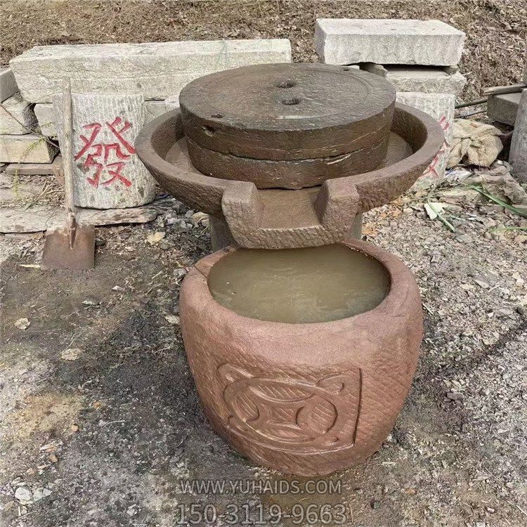 石雕磨盤(pán)，磨豆子的傳統(tǒng)設(shè)備雕塑