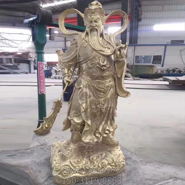 鎮(zhèn)宅招財鑄銅關(guān)公 關(guān)二爺?shù)袼?>
                                <h2>鎮(zhèn)宅招財鑄銅關(guān)公 關(guān)二爺?shù)袼?參數(shù)說明</h2>
                                                                        <table>
                                      <tr>
                                        <th>產(chǎn)品標(biāo)題</th>
                                        <td>鎮(zhèn)宅招財鑄銅關(guān)公 關(guān)二爺?shù)袼?/td>
                                      </tr>
                                      <tr>
                                        <th>發(fā)布時間</th>
                                        <td>2023-06-07 14:10</td>
                                      </tr>
                                      <tr>
                                        <th>價格</th>
                                        <td><span>電話咨詢</td>
                                      </tr>
                                                                              <tr>
                                          <th>制作材質(zhì)</th>
                                          <td>鑄銅</td>
                                        </tr>
                                                                          </table>
                                <h2>鎮(zhèn)宅招財鑄銅關(guān)公 關(guān)二爺?shù)袼?詳細(xì)說明</h2>
                                <p>玉海雕塑是一家綜合性的雕塑公司，擁有多款鎮(zhèn)宅招財鑄銅關(guān)公雕塑模型，可加工定制多種鎮(zhèn)宅招財鑄銅關(guān)公雕塑，支持材質(zhì)、樣式、風(fēng)格、尺寸大小等方面的調(diào)整修改定制。我們所加工制作的鎮(zhèn)宅招財鑄銅關(guān)公雕塑質(zhì)優(yōu)價廉，遍布全國多個省市地區(qū)，想要了解更多案例圖片，請電話或微信咨詢。材質(zhì)、大小、樣式等都可以按需定制，還可根據(jù)您提供給的鎮(zhèn)宅招財鑄銅關(guān)公雕塑樣圖進行制作！如有相關(guān)需求，歡迎致電（微信同號）：<span>150-3119-9663</span></p>
                                                                <div   class=