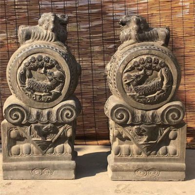 仿古石門墩，獅子門墩