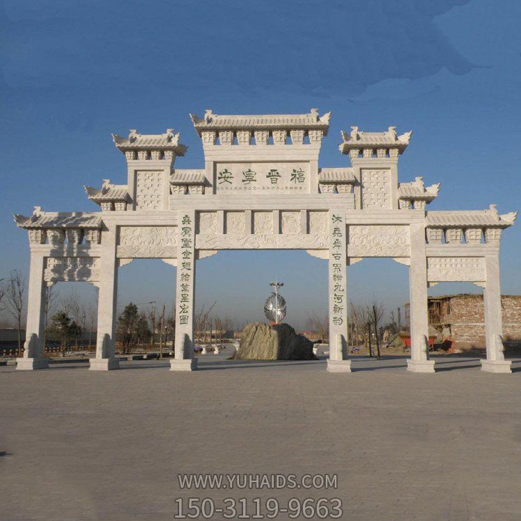 廣場(chǎng)裝飾擺放漢白玉雕刻五門(mén)樓石牌坊雕塑