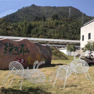 不銹鋼鐵藝螞蟻，鐵絲焊接成的鏤空螞蟻