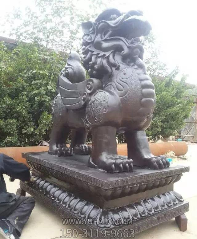戶(hù)外廣場(chǎng)大型景觀不銹鋼仿銅貔貅雕塑
