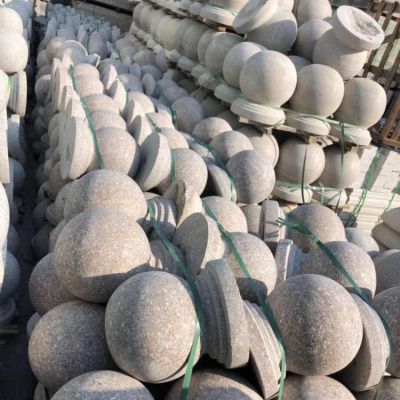 廣場擺放天然時(shí)擦花崗巖雕刻阻車石球