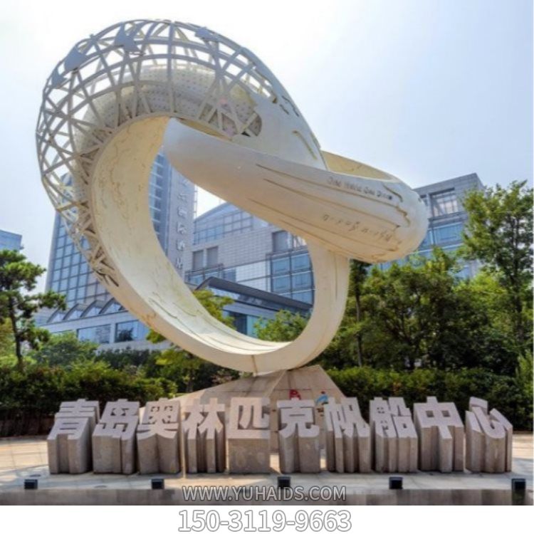 不銹鋼創(chuàng)意鏤空圓環(huán) 主題公園標(biāo)志雕塑