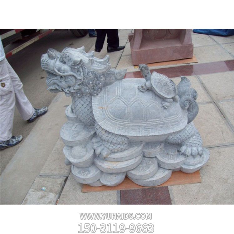 公園里擺放的母子青石石雕創(chuàng)意龍龜?shù)袼?>
                                <h2>公園里擺放的母子青石石雕創(chuàng)意龍龜?shù)袼?參數(shù)說明</h2>
                                                                        <table>
                                      <tr>
                                        <th>產品標題</th>
                                        <td>公園里擺放的母子青石石雕創(chuàng)意龍龜?shù)袼?/td>
                                      </tr>
                                      <tr>
                                        <th>發(fā)布時間</th>
                                        <td>2023-06-08 09:35</td>
                                      </tr>
                                      <tr>
                                        <th>價格</th>
                                        <td><span>電話咨詢</td>
                                      </tr>
                                                                              <tr>
                                          <th>雕刻內容</th>
                                          <td>龍、龍龜</td>
                                        </tr>
                                                                              <tr>
                                          <th>應用場所</th>
                                          <td>公園</td>
                                        </tr>
                                                                              <tr>
                                          <th>制作材質</th>
                                          <td>石雕、青石、石雕</td>
                                        </tr>
                                                                          </table>
                                <h2>公園里擺放的母子青石石雕創(chuàng)意龍龜?shù)袼?詳細說明</h2>
                                <p>玉海雕塑是一家綜合性的雕塑公司，擁有多款公園里擺放的母子青石石雕創(chuàng)意龍龜?shù)袼苣Ｐ?，可加工定制多種公園里擺放的母子青石石雕創(chuàng)意龍龜?shù)袼?，支持材質、樣式、風格、尺寸大小等方面的調整修改定制。我們所加工制作的公園里擺放的母子青石石雕創(chuàng)意龍龜?shù)袼苜|優(yōu)價廉，遍布全國多個省市地區(qū)，想要了解更多案例圖片，請電話或微信咨詢。材質、大小、樣式等都可以按需定制，還可根據(jù)您提供給的公園里擺放的母子青石石雕創(chuàng)意龍龜?shù)袼軜訄D進行制作！如有相關需求，歡迎致電（微信同號）：<span>150-3119-9663</span></p>
                                                                <div   class=