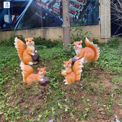 玻璃鋼小松鼠，園林小動物擺件