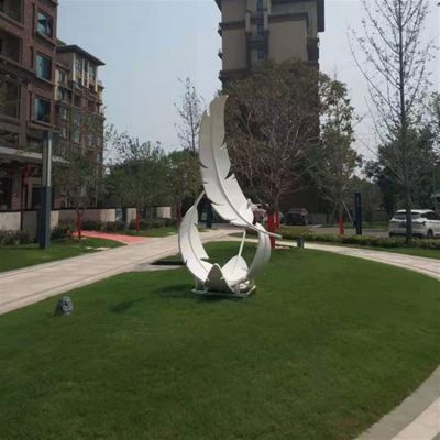 戶(hù)外園林景觀不銹鋼創(chuàng)意羽毛擺件