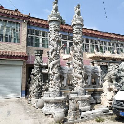 盤龍柱，花崗巖高浮雕龍柱子