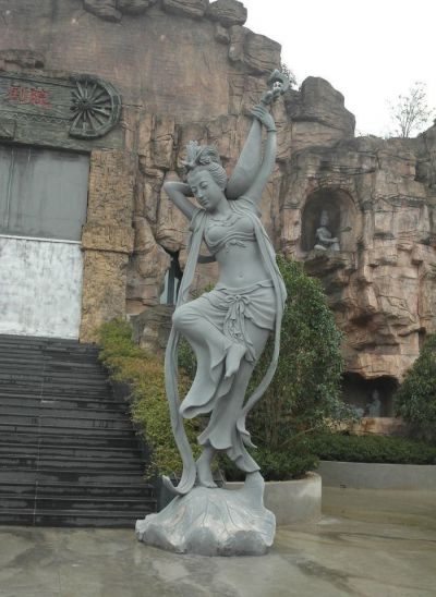 彈琵琶的人物擺件有什么寓意？