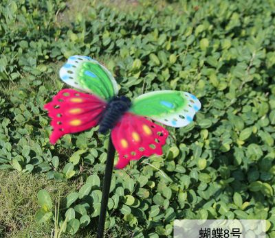 池塘玻璃鋼彩繪蝴蝶雕塑
